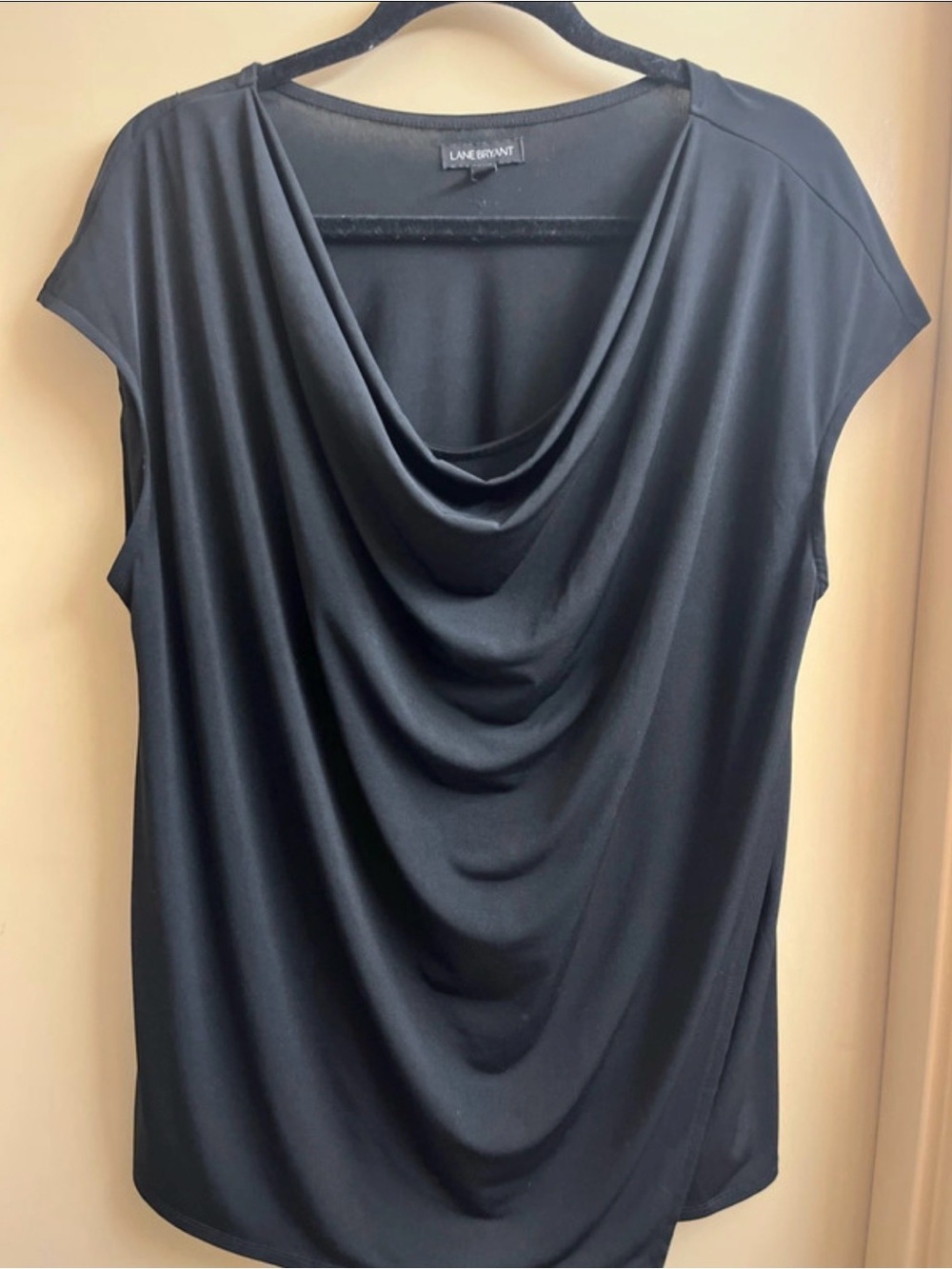 Black drape neck top size 18/20 - NEW